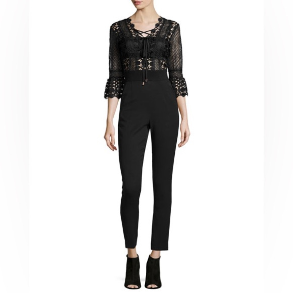 Self Portrait
3/4-Sleeve Lace & Crepe Jumpsuit, Black size XS like new . - Picture 2 of 3